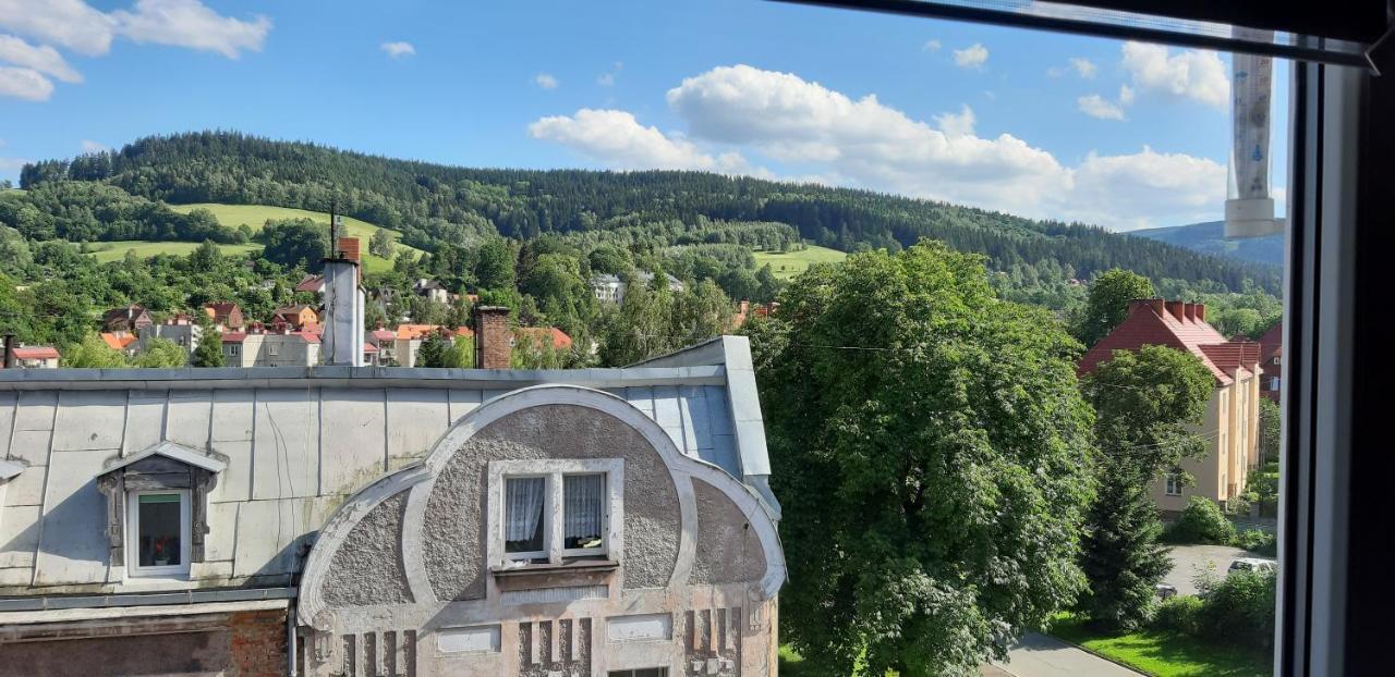 Apartament Przy Papierni Appartamento Duszniki Zdrój Esterno foto